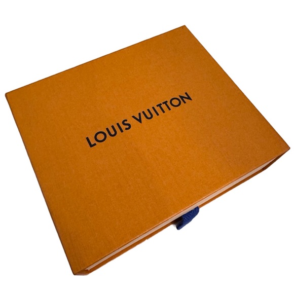 **SOLD**Louis Vuitton Joey Wallet Damier Azur - Picture 12 of 13